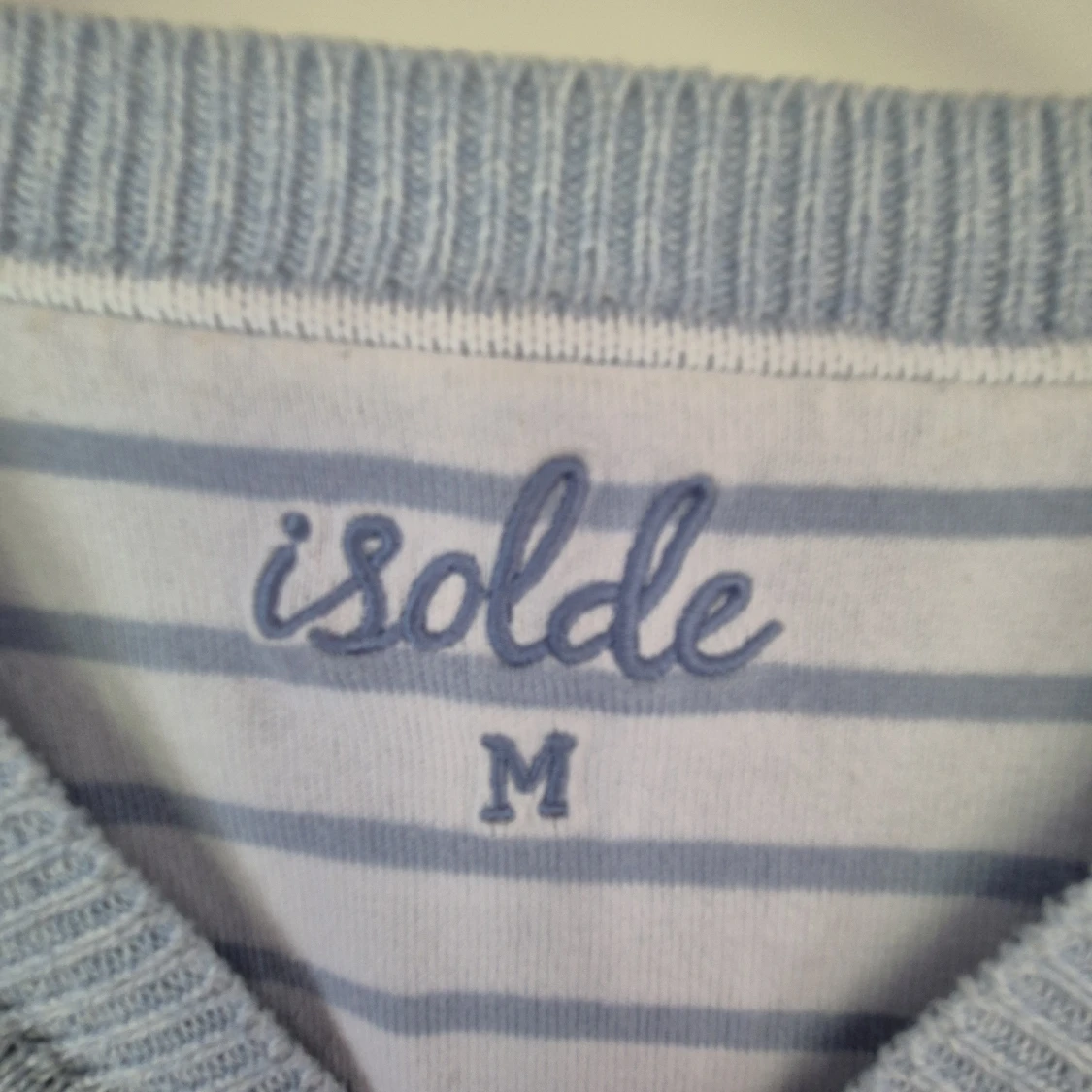 Ljusblå kabelstickad tröja Isolde - 2