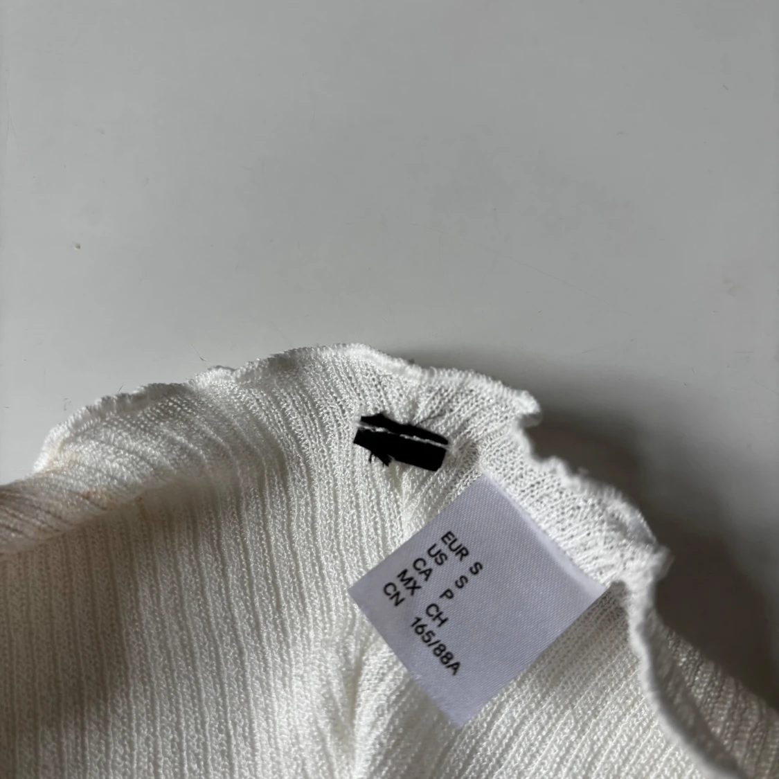 Vit långärmad topp  - 3