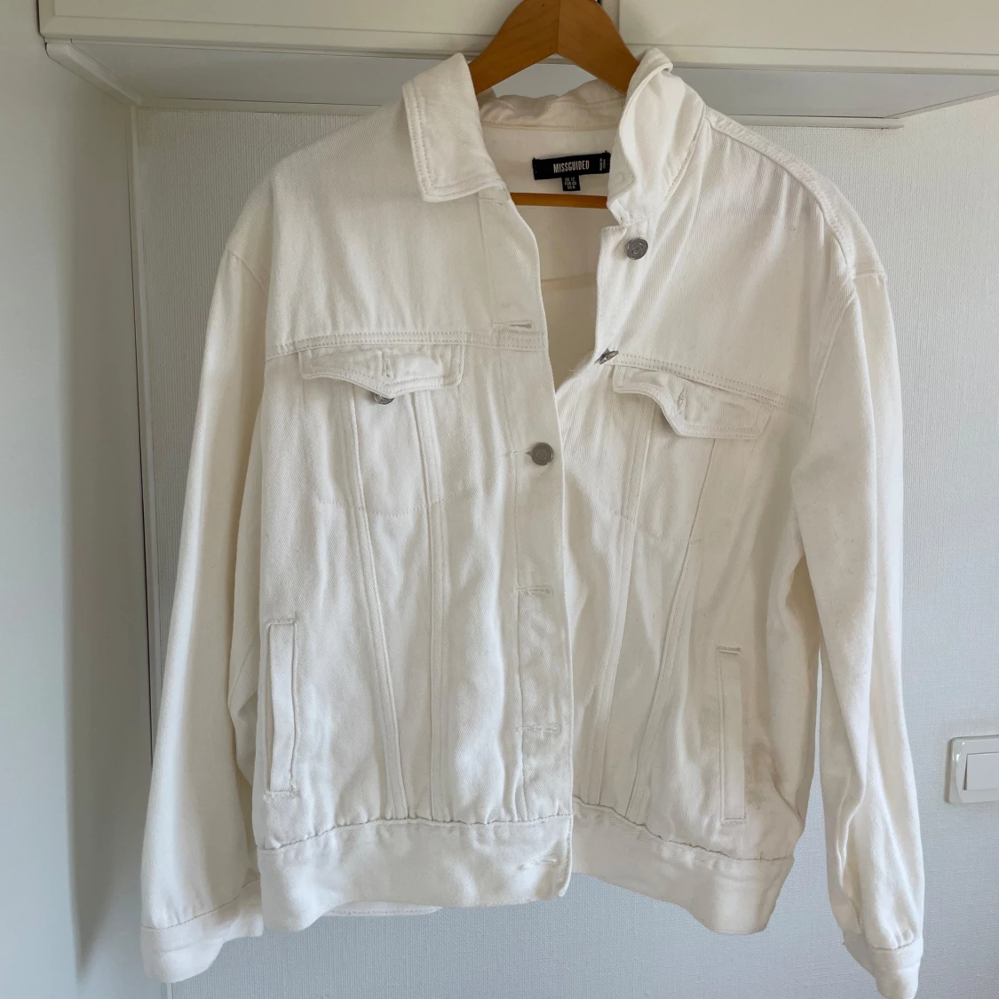 Vit jeansjacka från Missguided 40 - 3