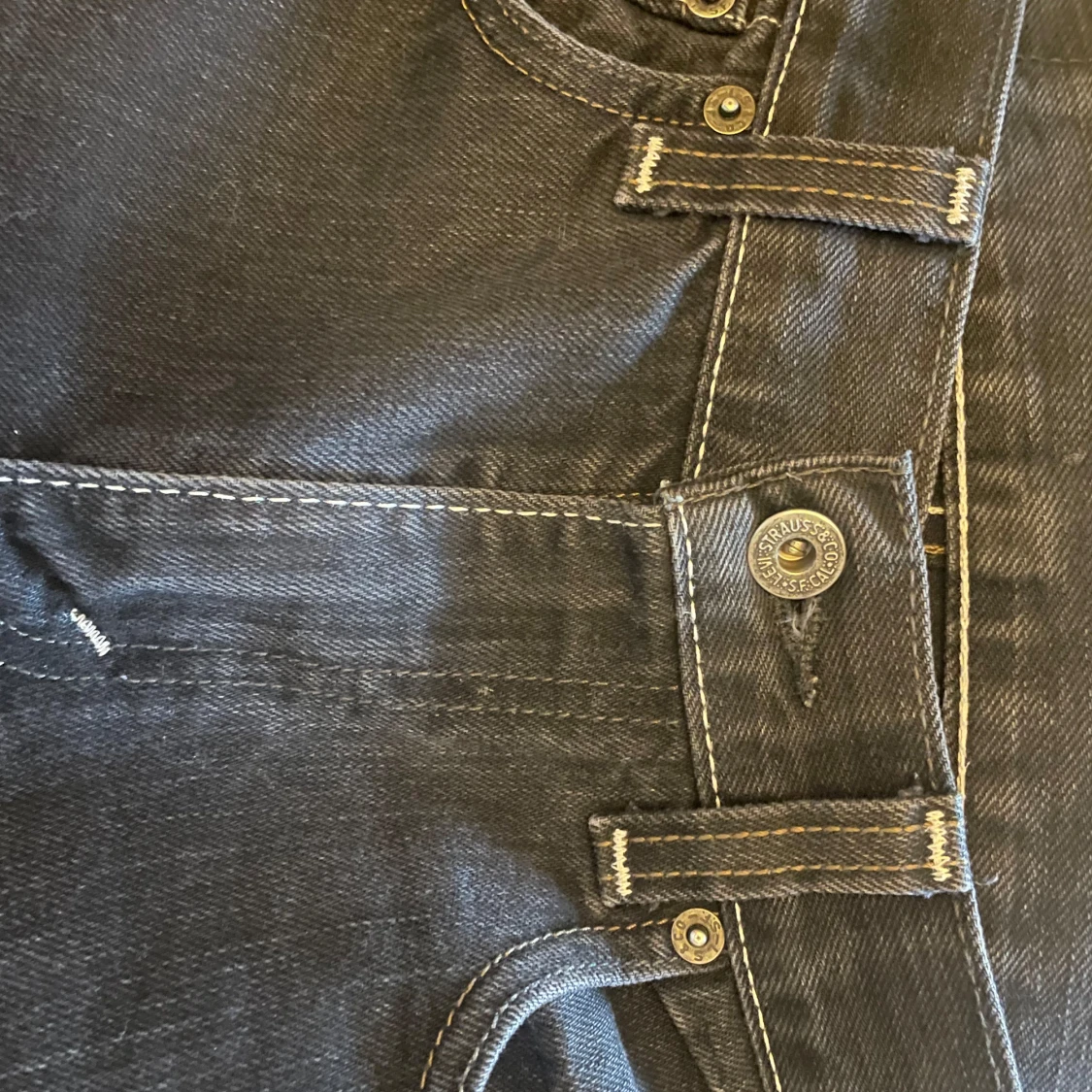 Svarta jeansbyxor - 2