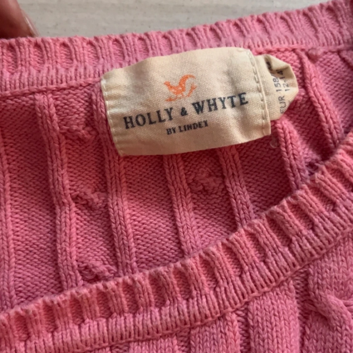 Rosa stickad tröja  - 2