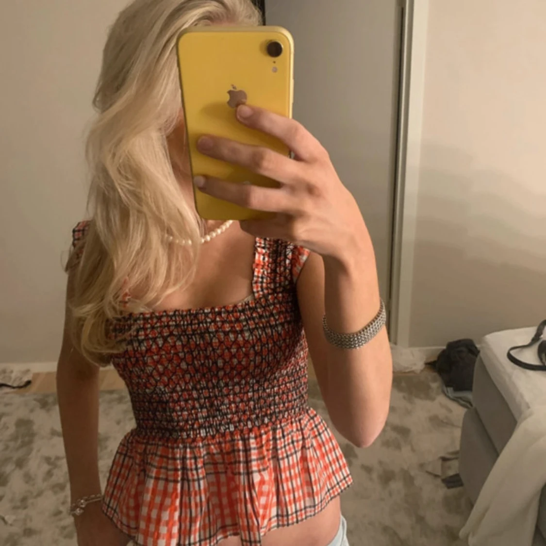 Rutig topp från Ganni