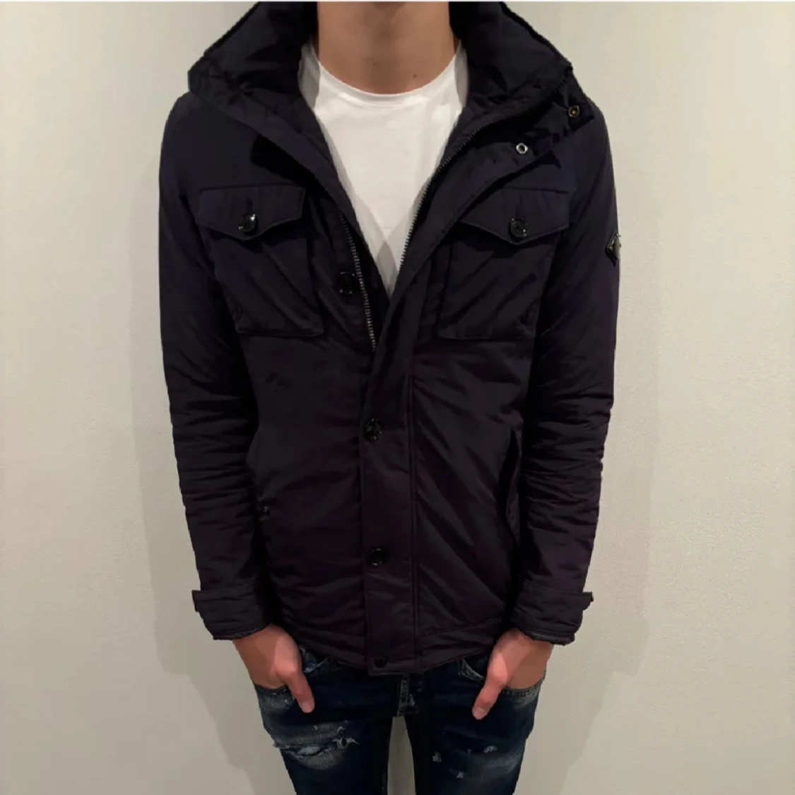 J Lindeberg bailey jacka