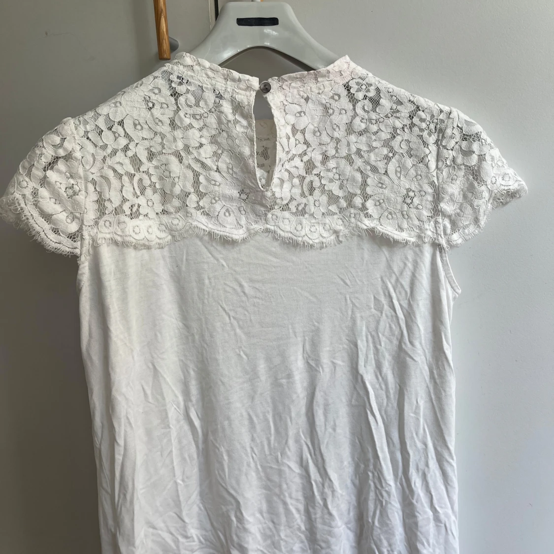 Vit spetsblus från R Édition - 1