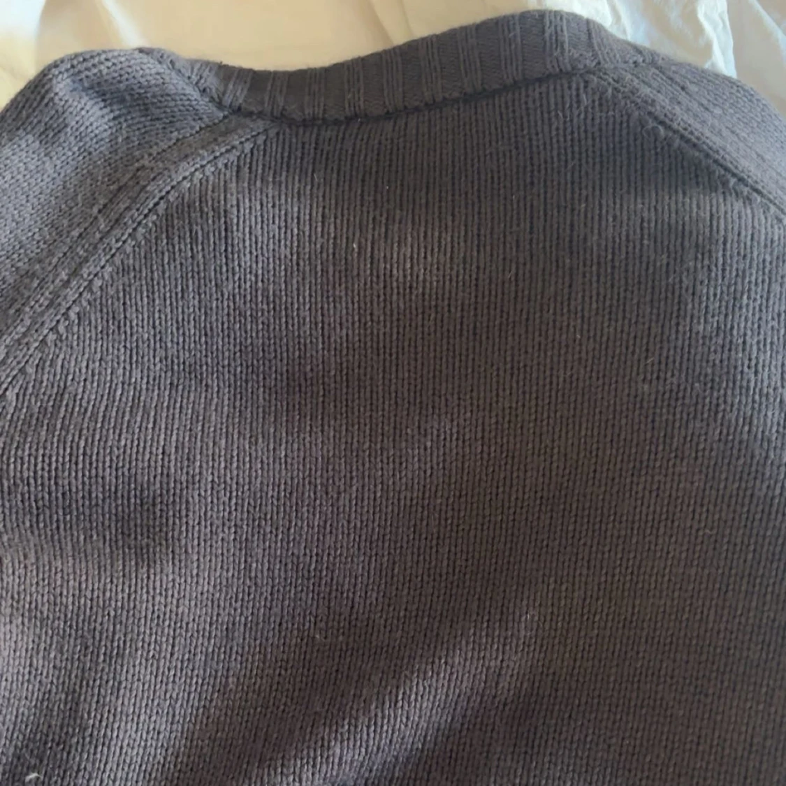 Mörkgrå/ marinblå kofta med fuskpäls och dragkedja - 3