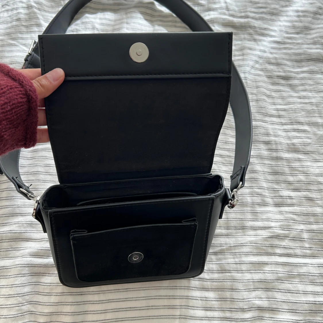 Svart axelväska från Carin Wester - 2