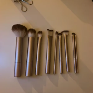 Real techniques sminkborstar - Superfint skick! 