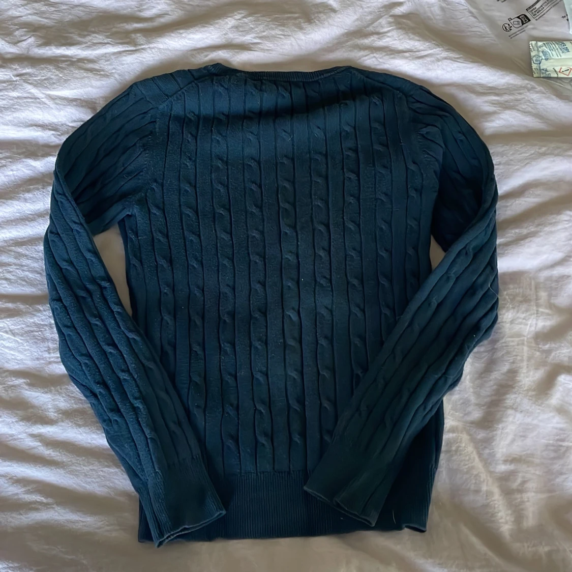 Mörkblå kabelstickad tröja GANT XS - 1