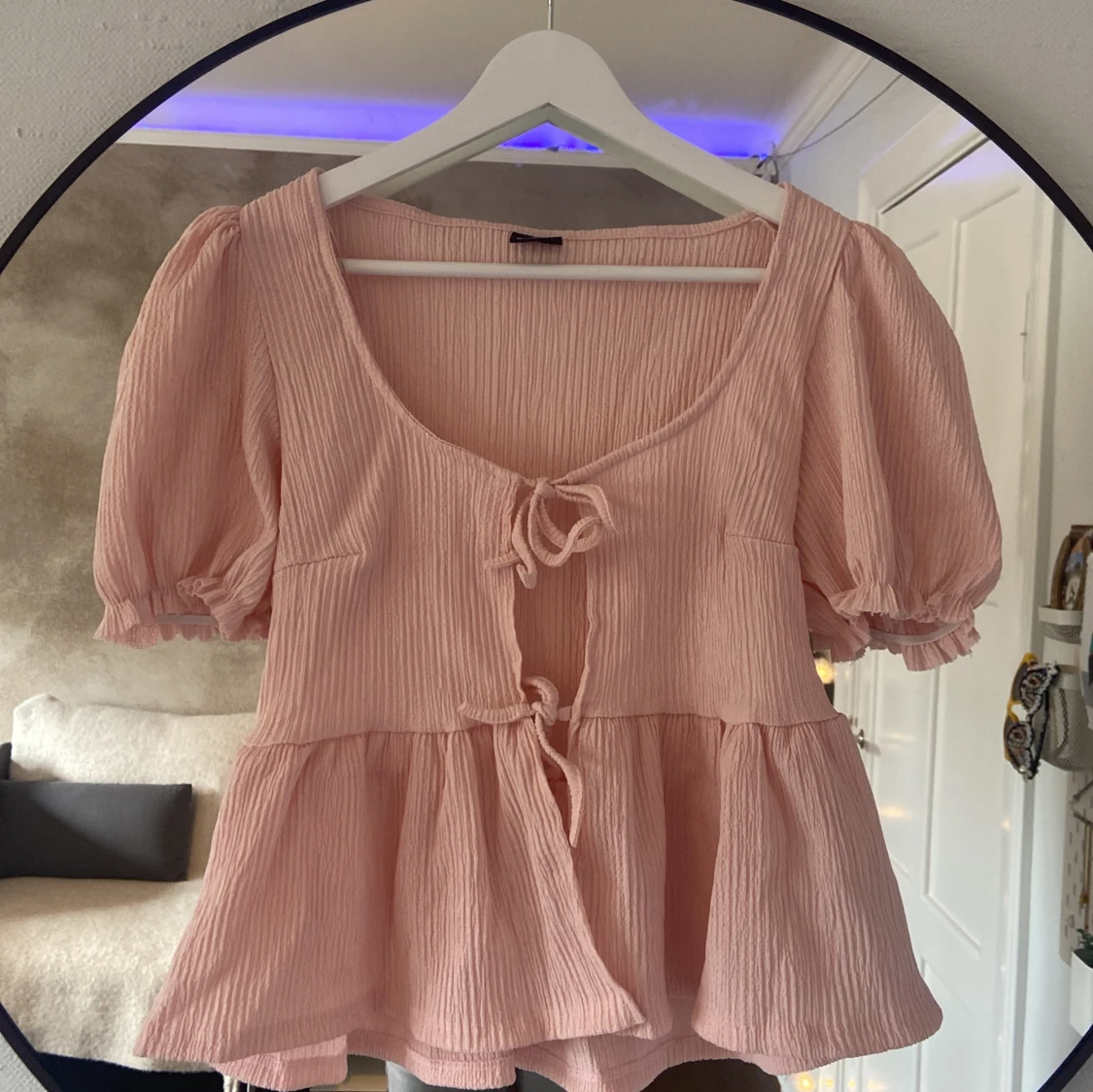 Rosa blus från Gina Tricot