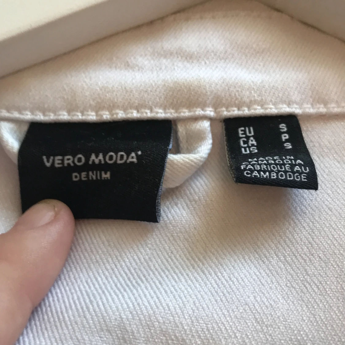 Vit jeansjacka från Vero Moda - 3