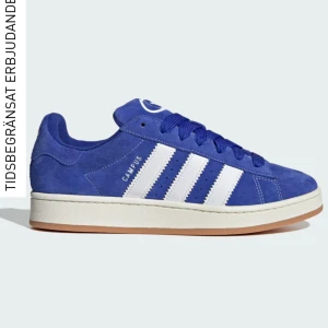 Adidas campus  - Säljer mina fina adidas campus som inte kommit till nån användning för mig då blå inte riktigt är min färg. Så väldigt bra skick på dem. Köpta för 1249kr