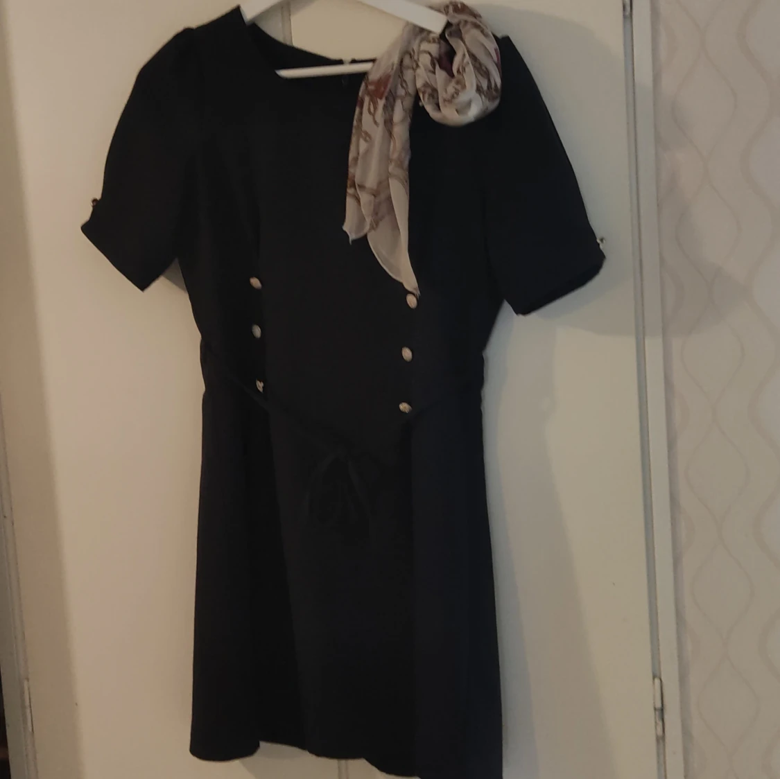 Navy klänning från Miss Patina