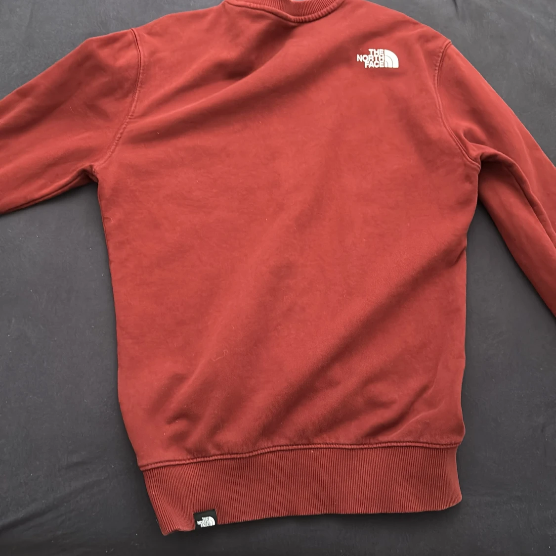 Röd North face tröja - 3