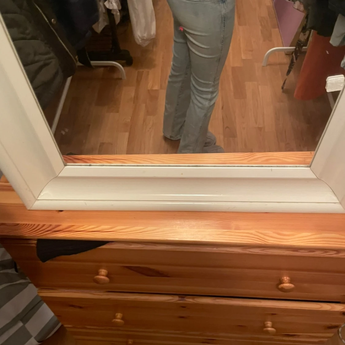 Ljusblå jeans med bootcut - 2