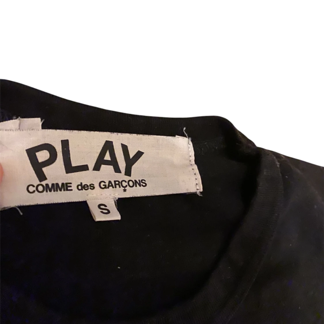 Svart t-shirt från Comme des Garçons - 2