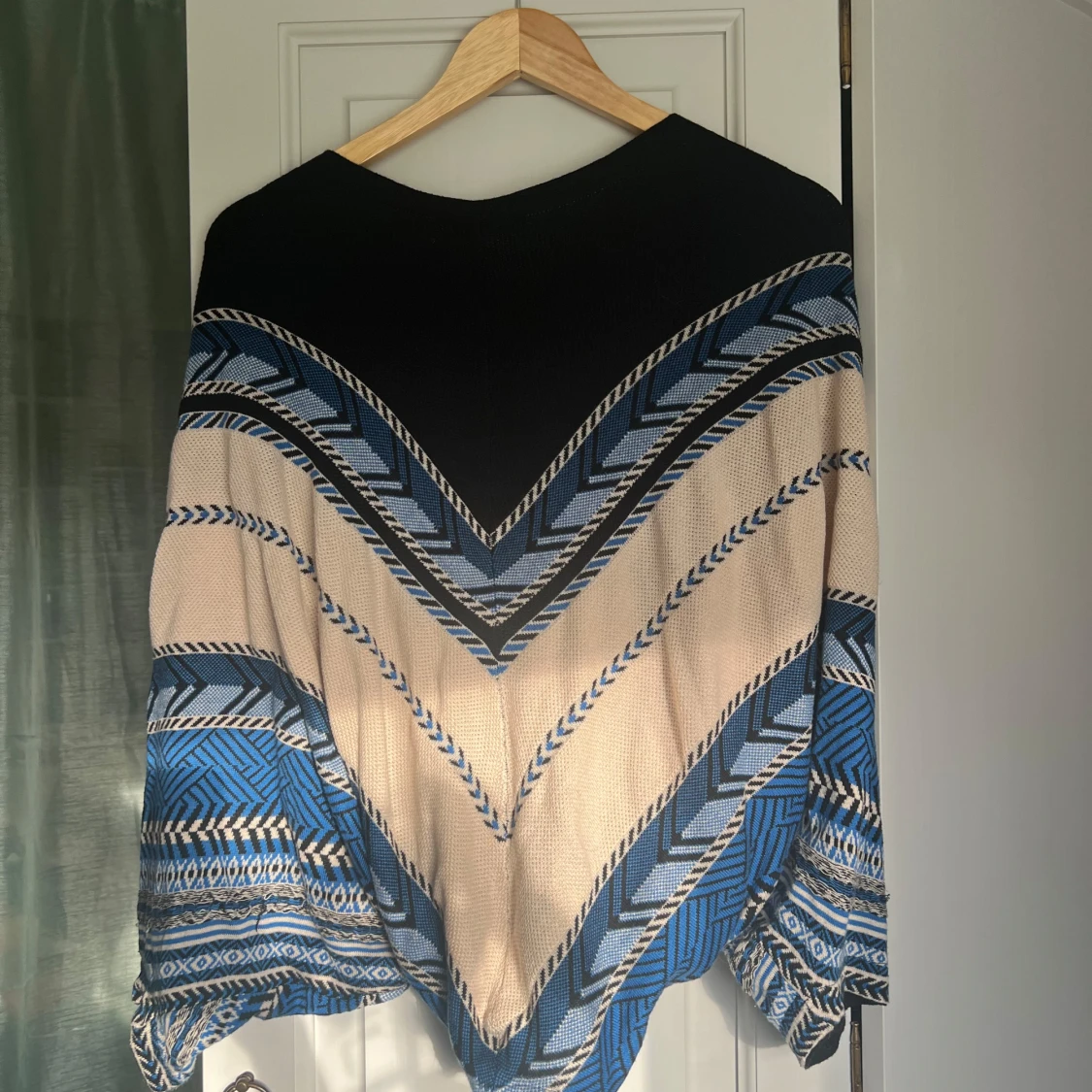 Mönstrad kofta från Amisu - 1