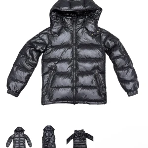 L känns som M ,Svart glansig jacka - Snygg svart glansig jacka köpt för 800 kr på dressy,helt ny aldrig använt råkade beställa 2