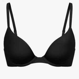 Svart push-up korsett topp - Victoria’s Secret push up bh storlek 32a/70a oanvänd 💕