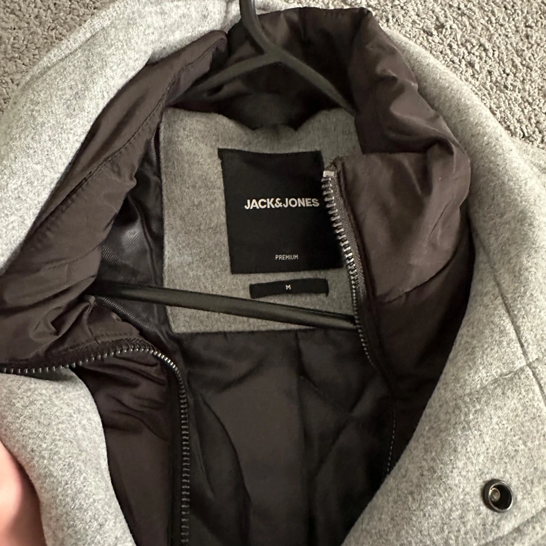 Grå ulljacka från Jack & Jones M - 2