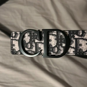 Chr!st!an D!or bälte - Riktigt fet helt ny lades upp samma dag som ja fick den 