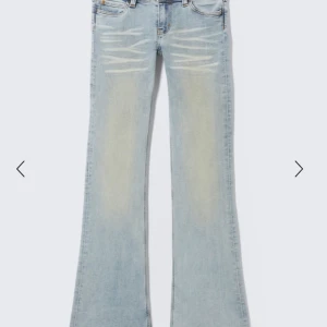 Weekday cheap monday jeans - Helt nya oanvända jeans från weekday cheap monday i stl 24/32 kan även tänka mig byta mot ett par i 25/32 💕💕 testar lägga ut innan jag skickar tillbaka, säljer ej under 380 då nypris är 399 + 79 frakt 