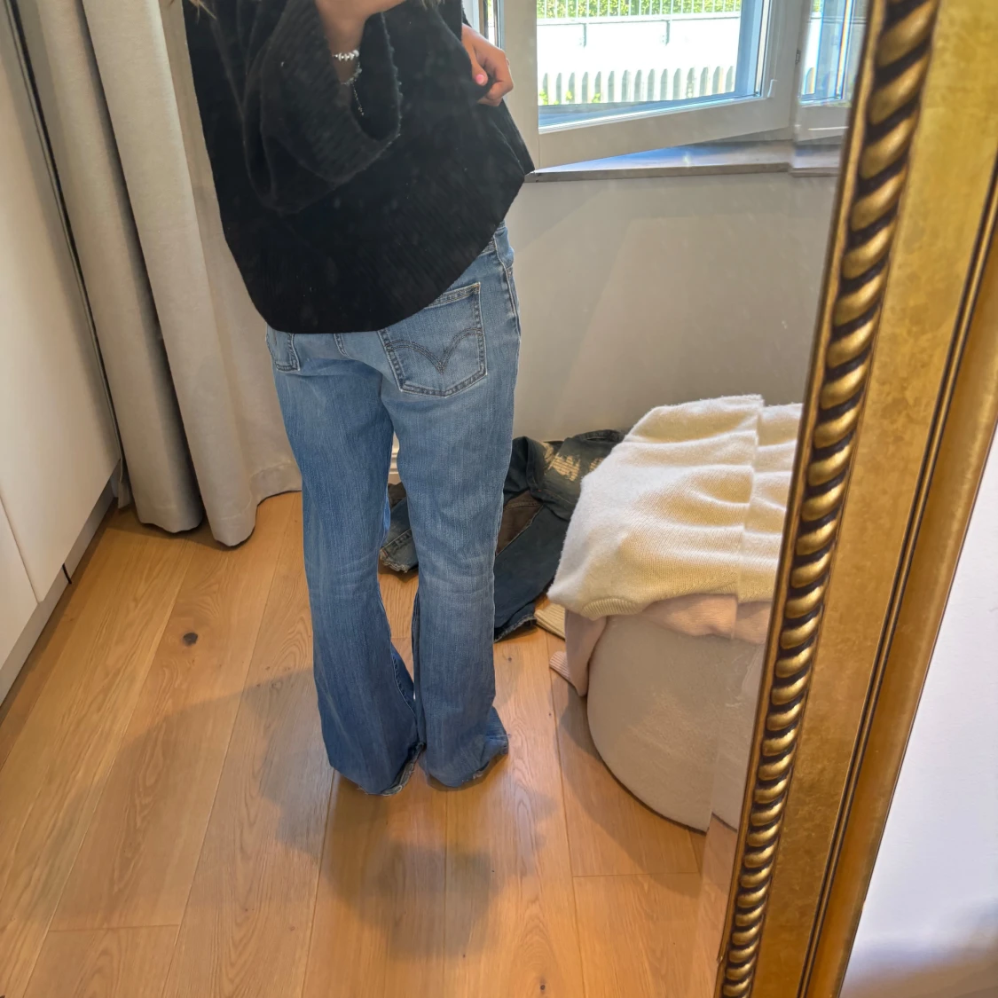 Blå bootcut jeans låg midja - 1