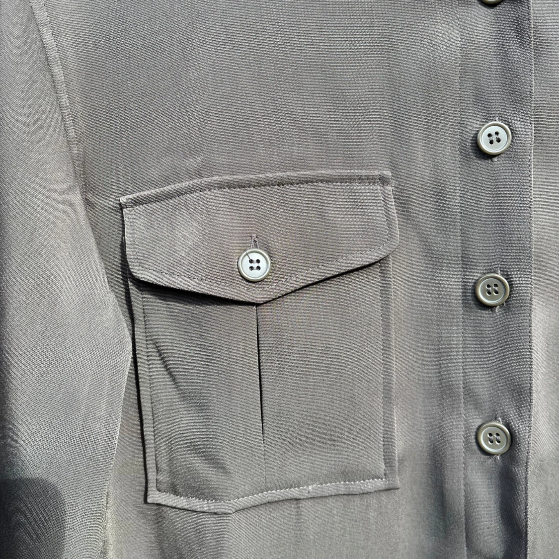 Mörkgrå skjort från Friendtex - 4