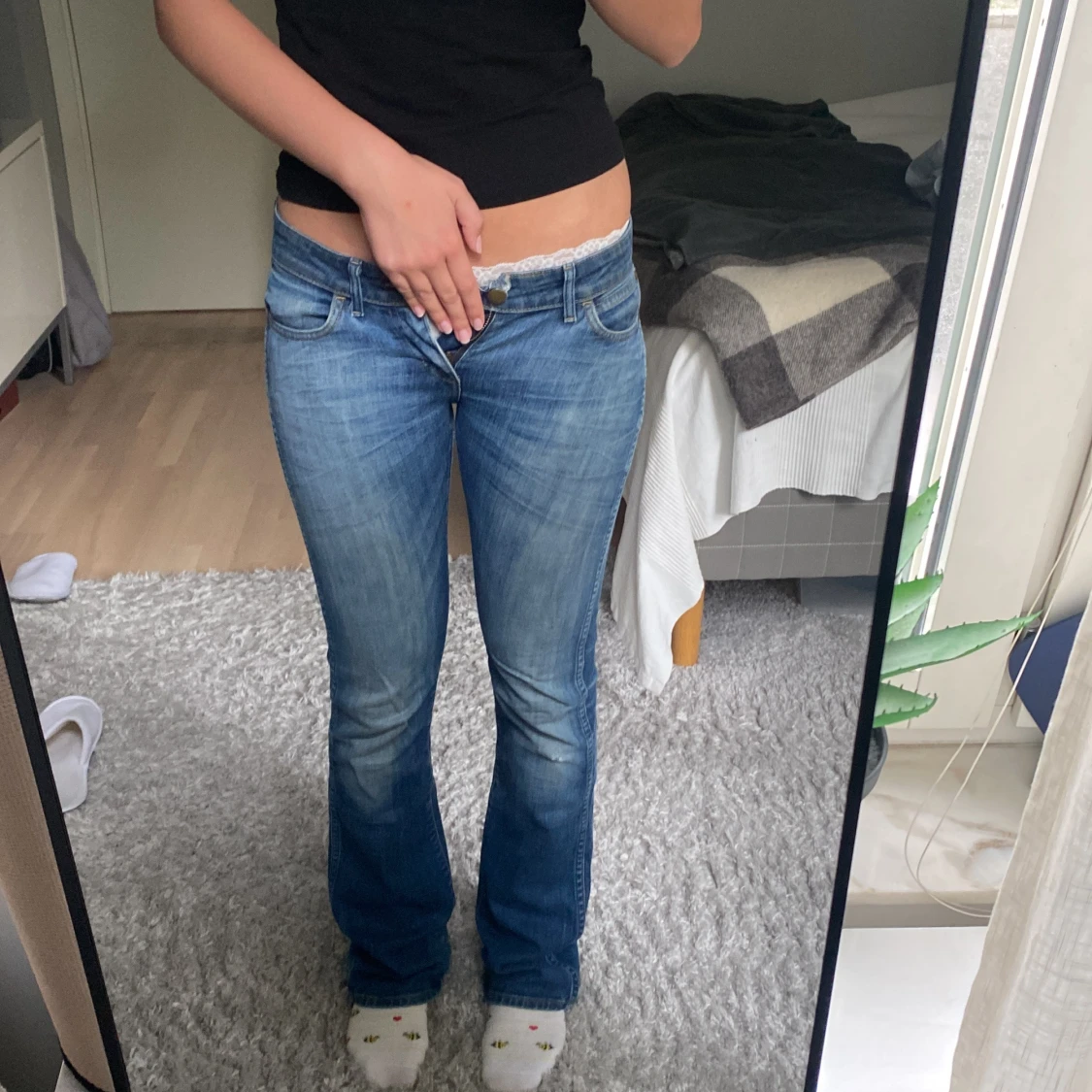 Lågmidjade wrangler jeans Megan  - 1