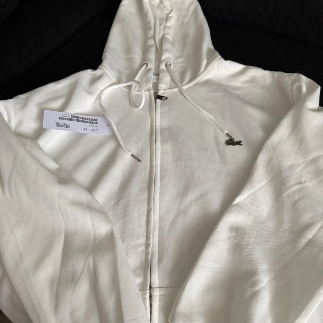 Vit hoodie från Lacoste med dragkedja - 1