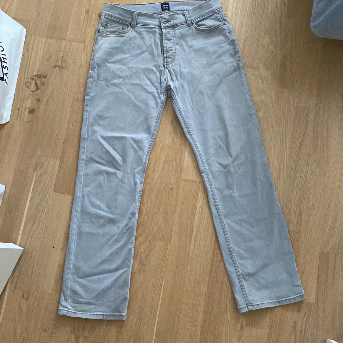 Grå jeans Montén 30/30