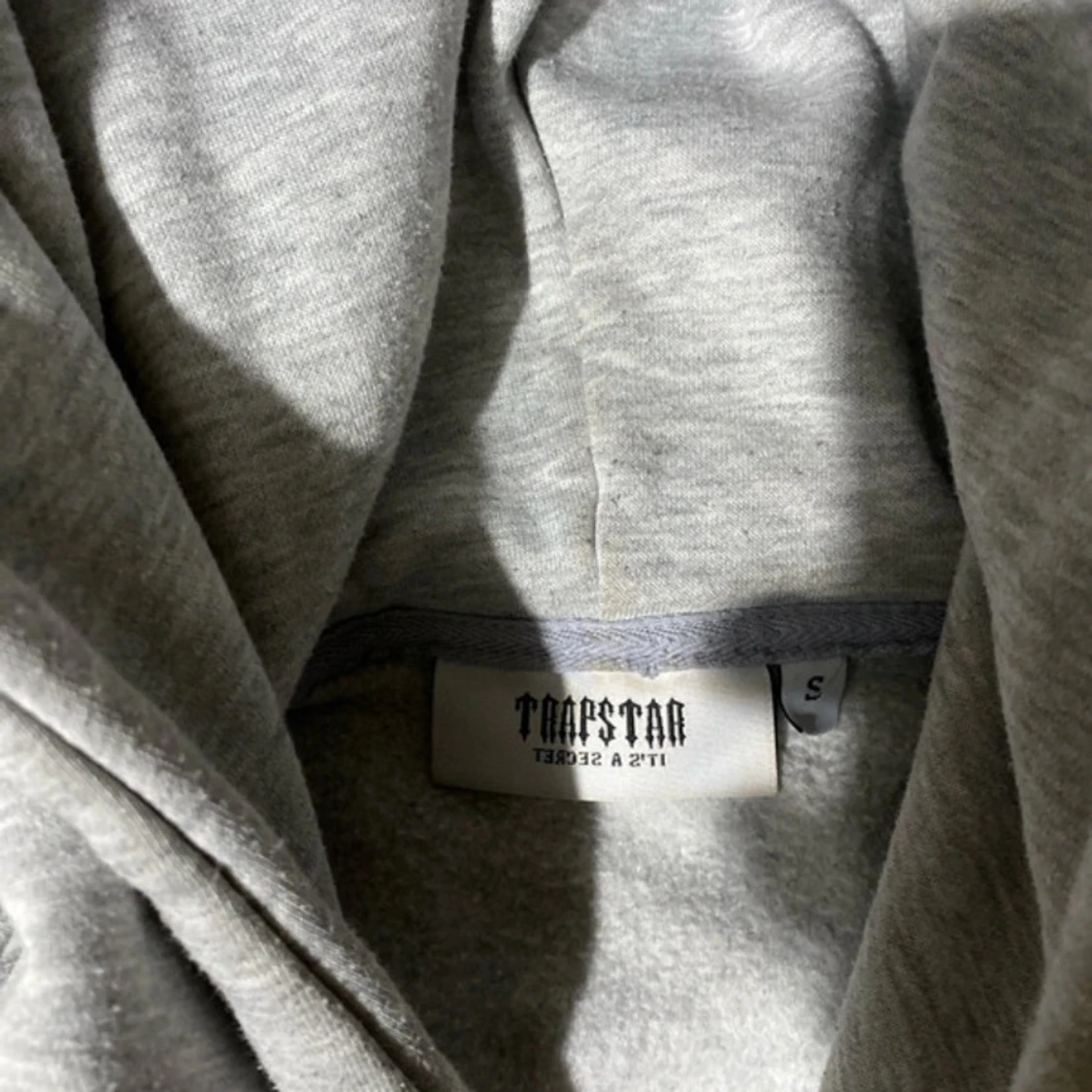 Gråa Trapstar hoodie  mjukisbyxor  - 4