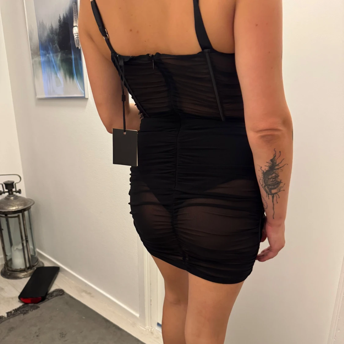 Svart mesh bustierklänning - 1