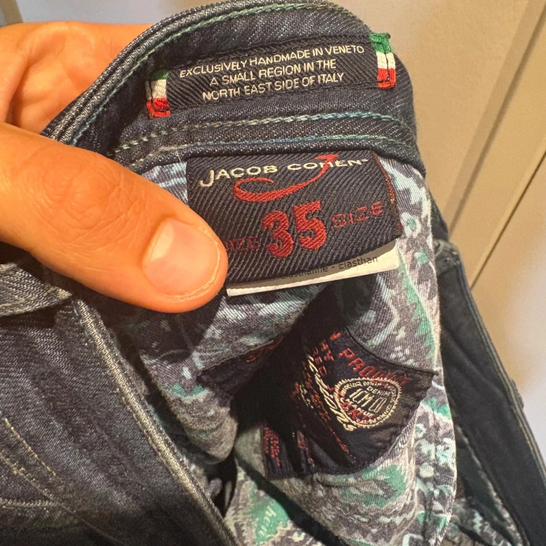 Mörkblå jeans från Jacob Cohen - 3