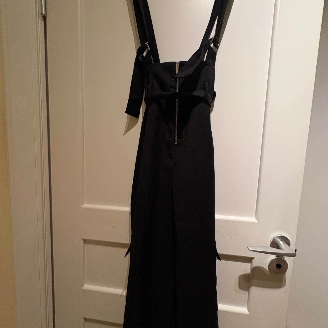 Formula Joven Svart overall med rosett - 1