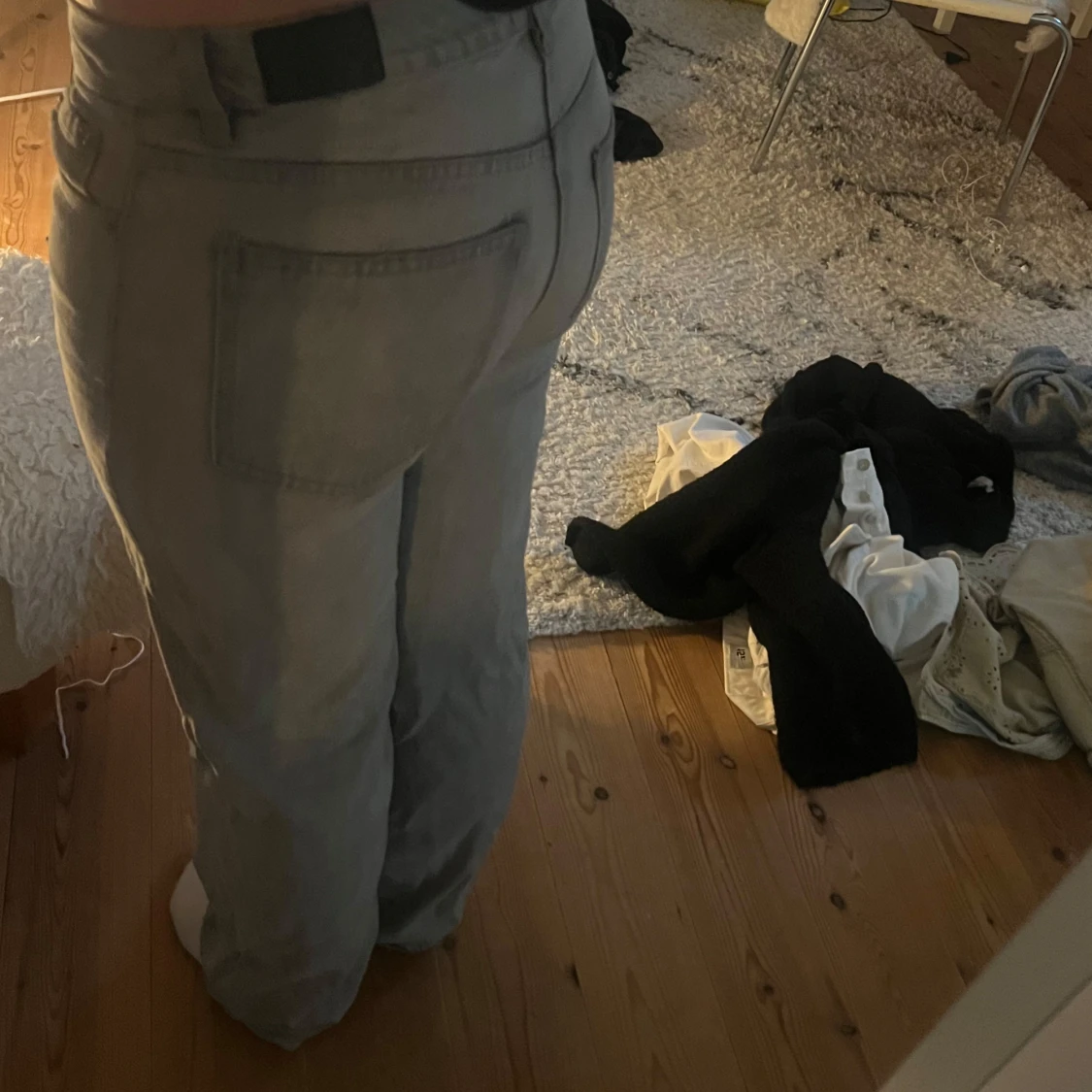 Grå jeans från Gina tricot, strl 38 - 1
