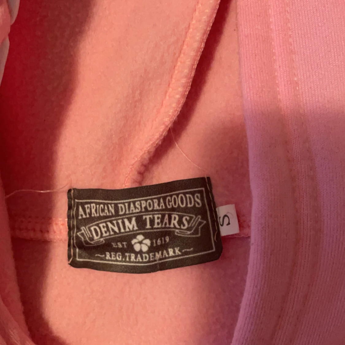 Rosa hoodie från Denim Tears/ STORLEK M-S/ - 3
