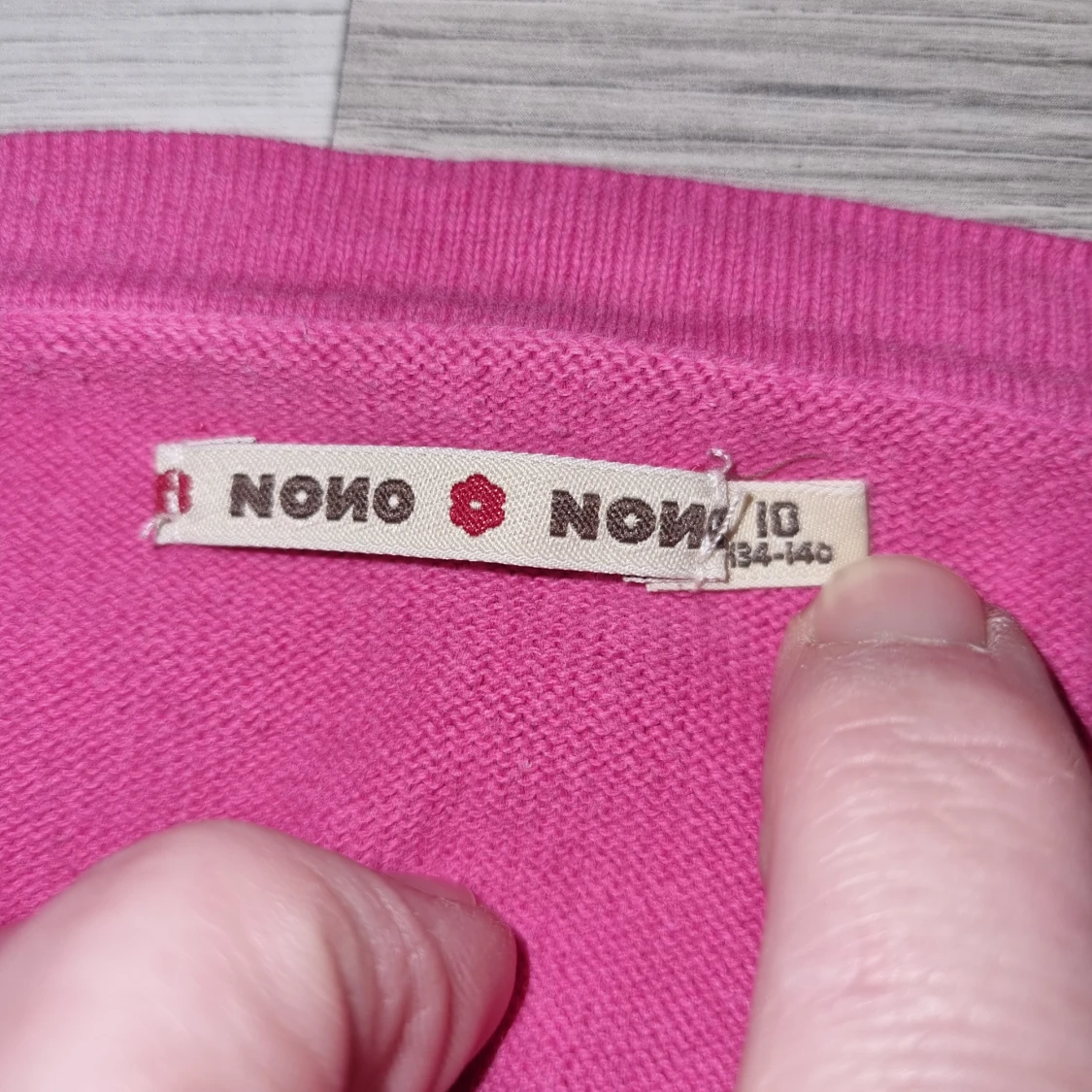 Rosa croppad kofta från NONO - 2