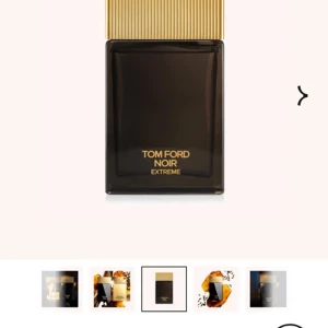 Tom Ford Noir Extreme Eau de Parfum - Tom Ford Noir Extreme är en lyxig parfym i en flaska som rymmer 100 ml. Och de är 85/90% kvar 