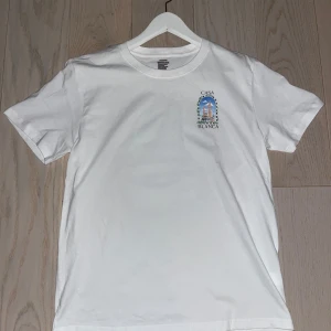 Casa blanca t-shirt - Väldigt fet casa blanca t-shirt, otroligt skick och inte använd!