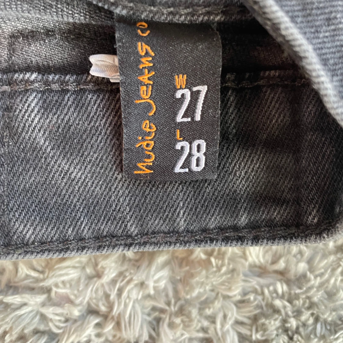 Grå jeans från Nudie Jeans, W27 L28 - 2