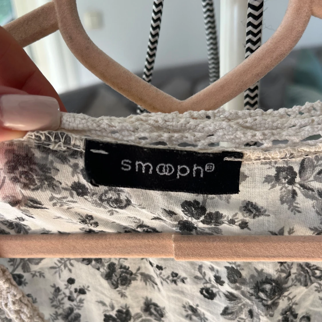 Blommig klänning - 3