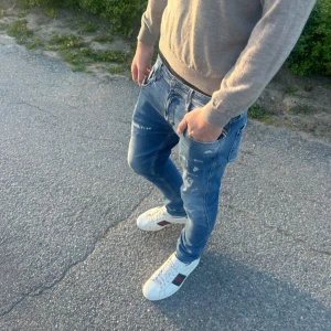 Gucci ace - Gucci ace skor i storlek 45 passar 46 också/ Bra skick med små tecken på användning