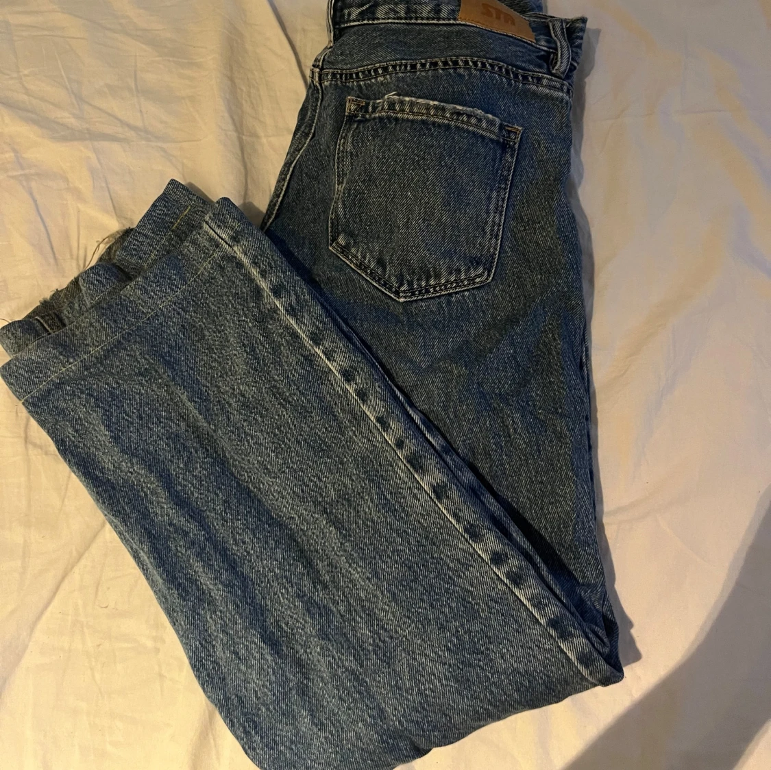 Strandvarius  midwaist blå jeans straight fit