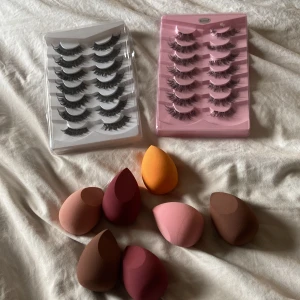 Lösögonfransar & beautyblenders - ‼️Rosa fransarna är sålda ‼️1 paket med lösögonfransar, fyllig volym och böjda toppar. Sju st oanvända beautyblenders i olika färger 💗