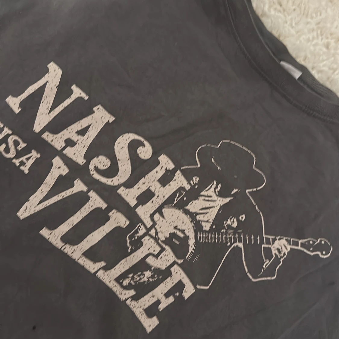 Grå Nashville t-shirt från H&M Divided - 1