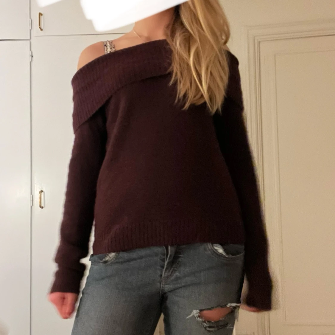 Mörklila offshoulder tröja - 2