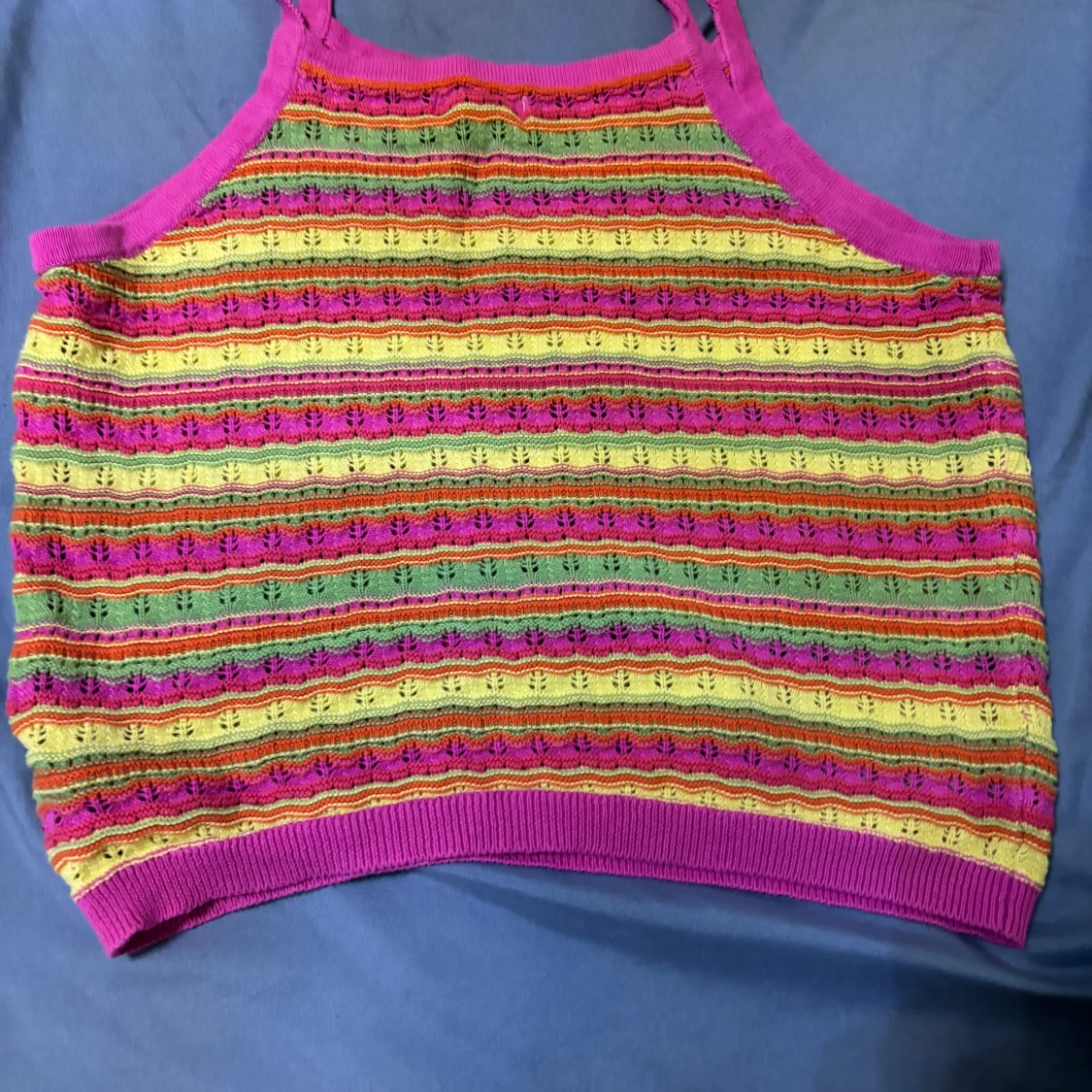 Färgglad randig linnetopp från Primark