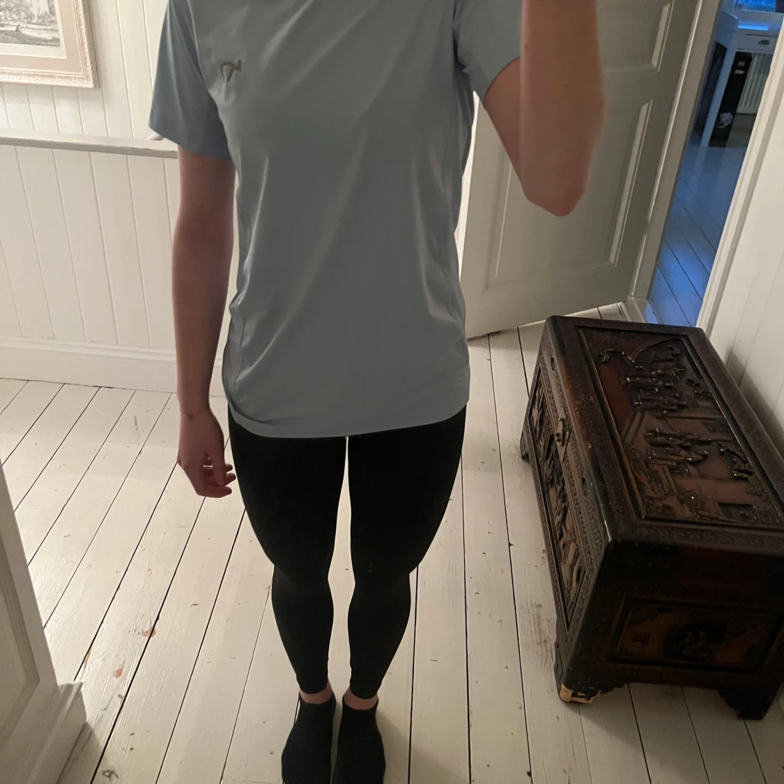 Ljusblå träningströja - 2