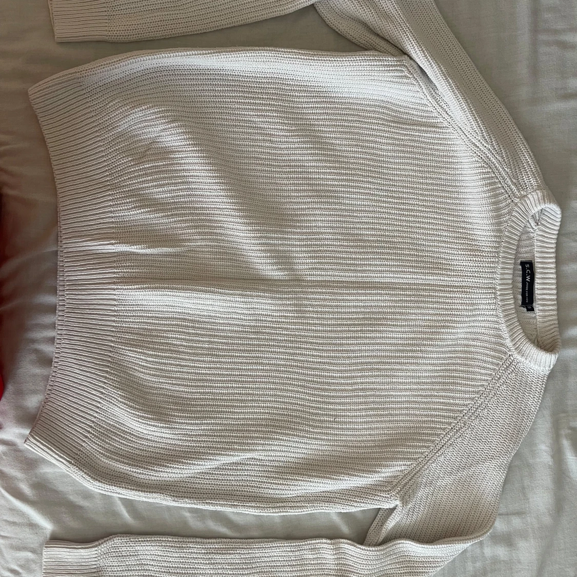 Vit stickad tröja från S.C.W.