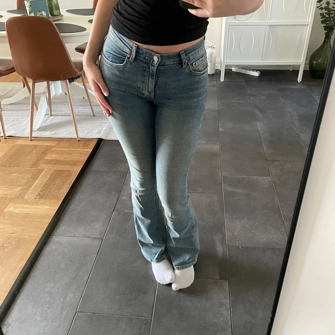 Blåa lågmidjade jeans